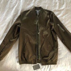 ASOS Men’s Long Olive Jacket Size M 38-40”